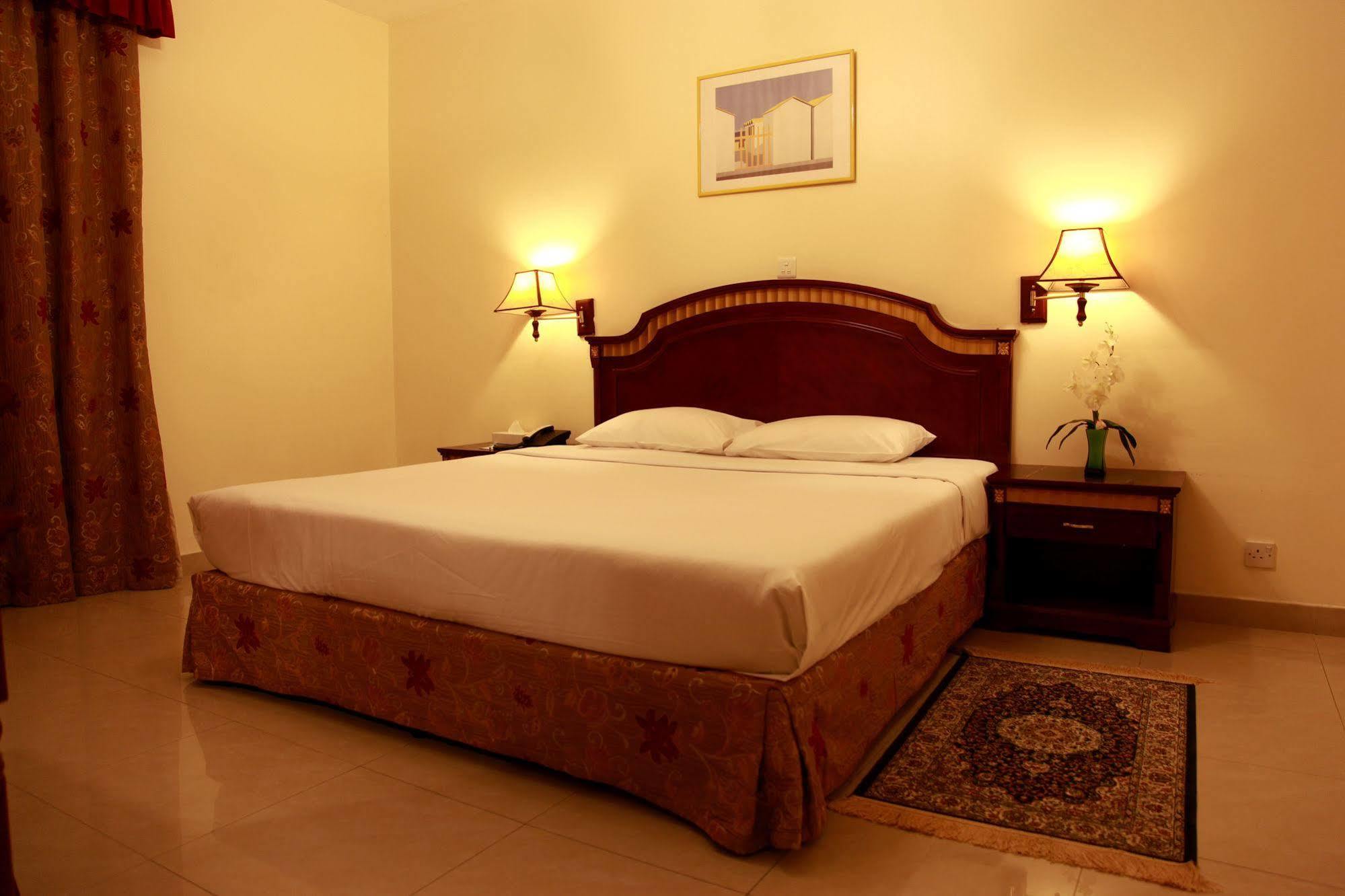 Nihal Hotel Dubaï Extérieur photo